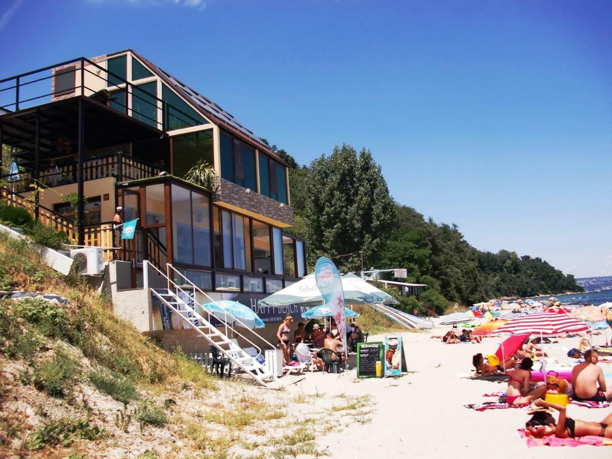 Hemingway Rooms In Happy Beach Varna Exterior foto